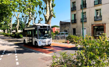 La navette électrique dessert les campings tout l’été